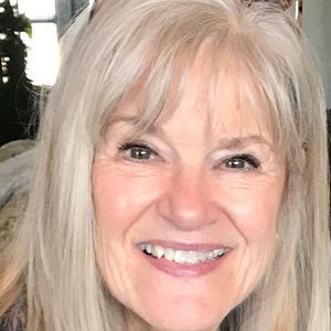 Meet your Posher, Pam